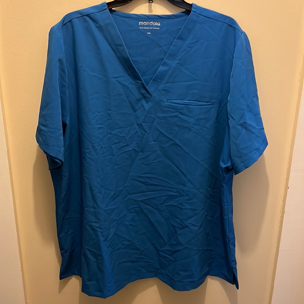 Mandala scrub top size 3x